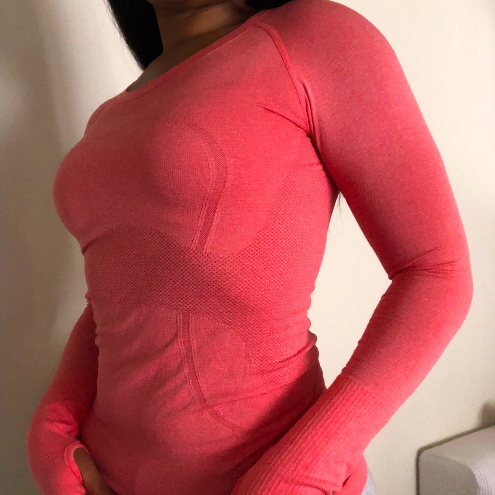 Lululemon - Swiftly Long Sleeve - Size 4